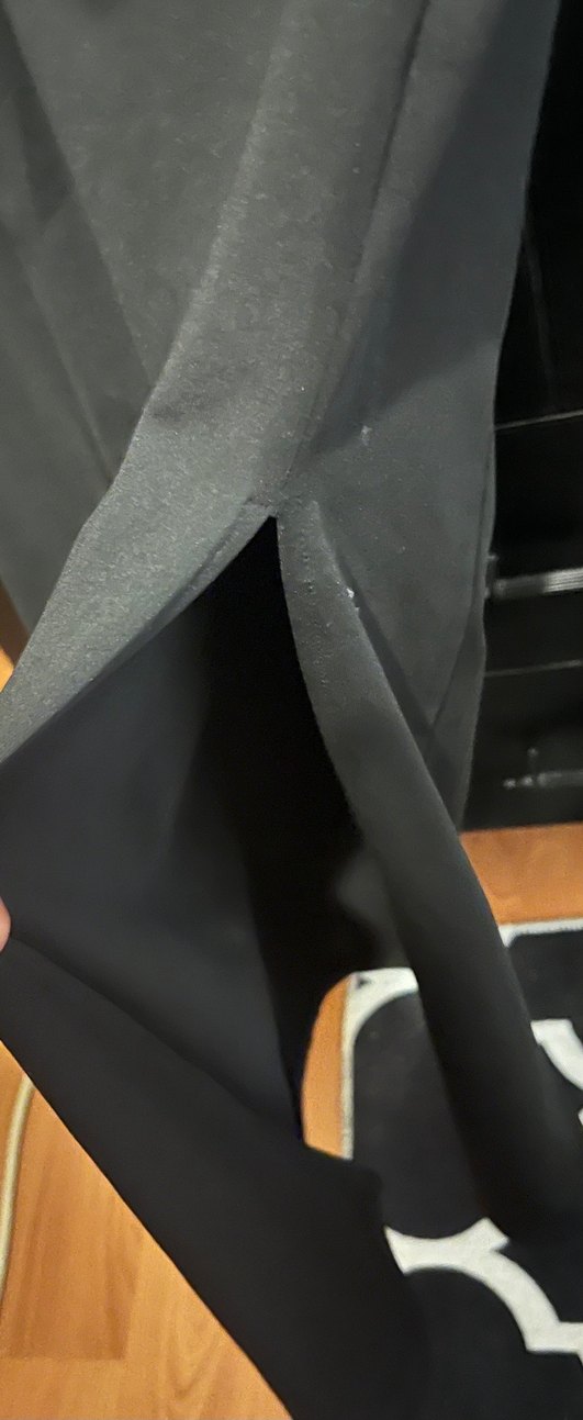 Siyah Gotik Tarzı midi boy etek dizden yırtmaçlı - Görsel 3