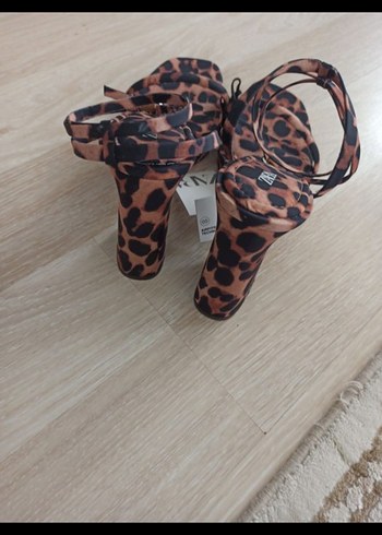 Leopar Desenli Kahverengi Platform Topuklu Kadın Ayakkabı - Görsel 8
