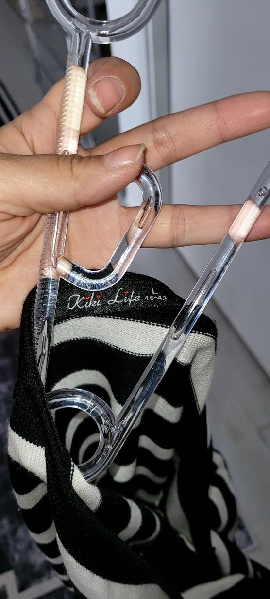 V Yaka Çizgili Elbise - Görsel 3