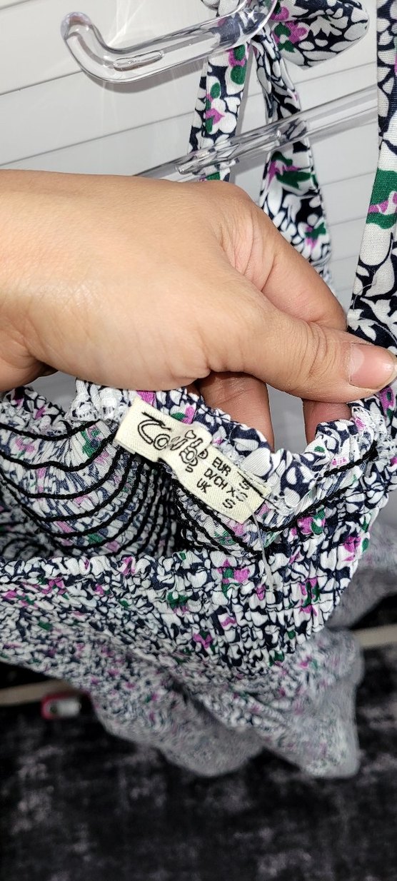 Mor Çiçek Desenli Askılı Elbise - Görsel 3