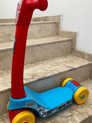  Çocuk scooter