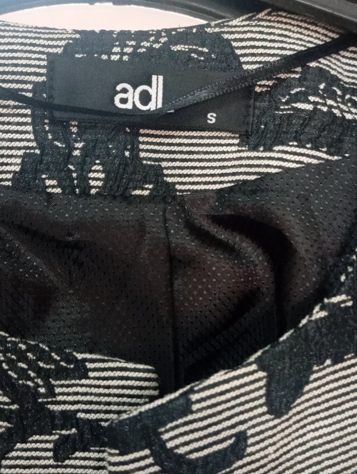 Düğmeli Desenli Gri Kadın Blazer Ceket - Görsel 2