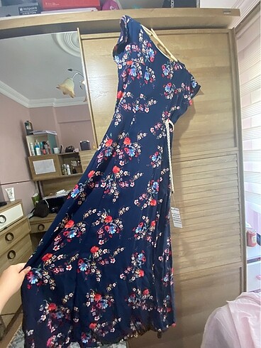 36 Beden çeşitli Renk Çiçek desenli uzun elbise