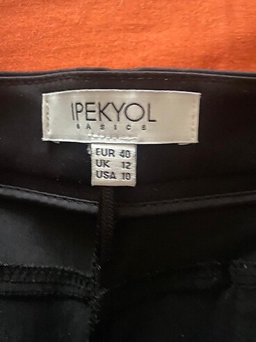 40 Beden siyah Renk İpekyol pantalon