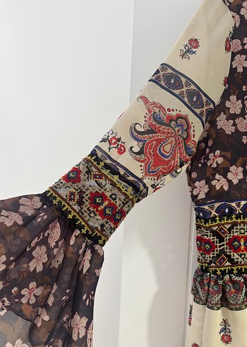 Çiçek Desenli Uzun Bohem Elbise - Görsel 4