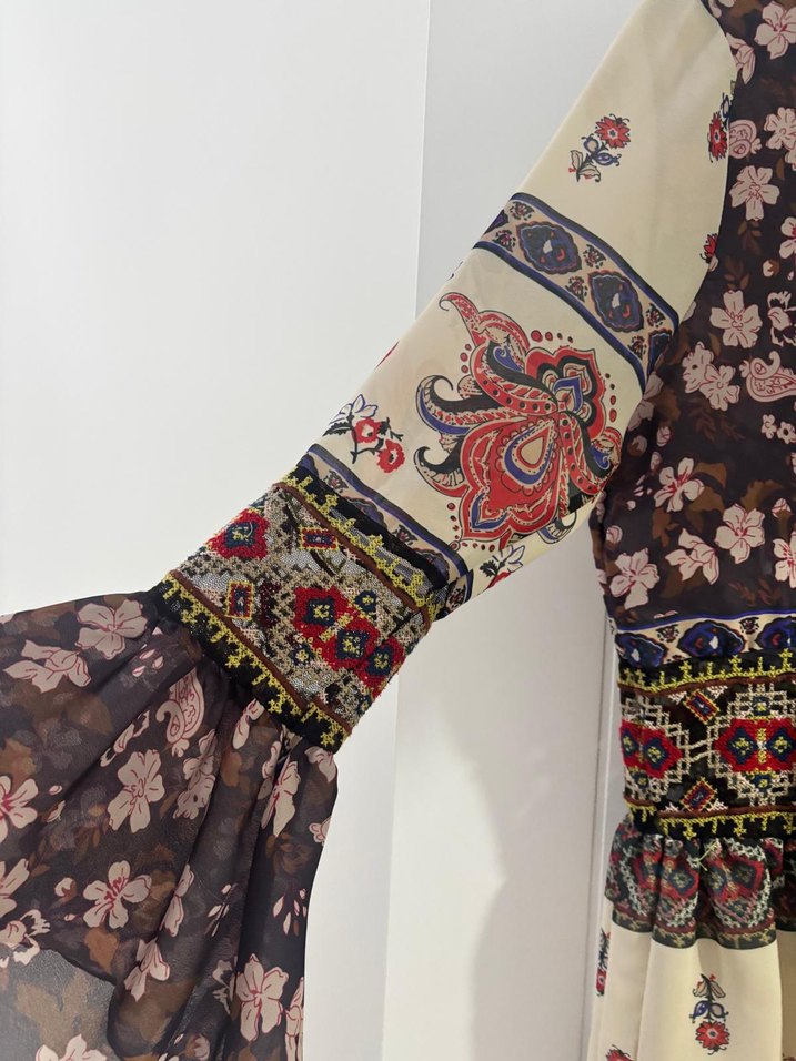 Çiçek Desenli Uzun Bohem Elbise - Görsel 4