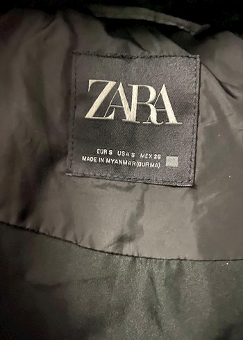 Siyah Kürklü Kadın Kışlık Mont şapkası cikartilabiliyor - Görsel 3