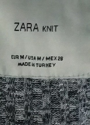 Zara Hiç giyilmemiş yırtmaçlı üzerine güzel duruyor 