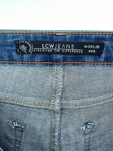44 Beden mavi Renk LC Waikiki Jean / Kot %70 İndirimli.
