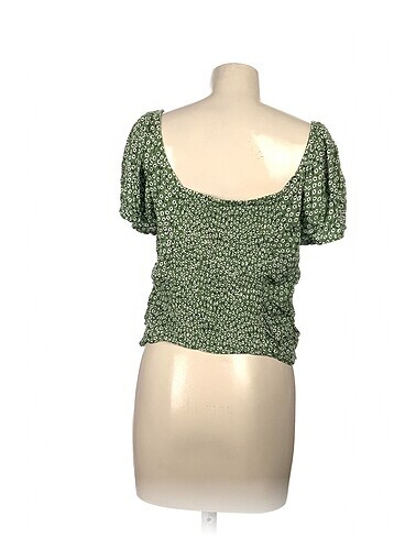xl Beden H&M Bluz %70 İndirimli.