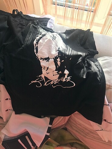 Koton Atatürk tişörtü