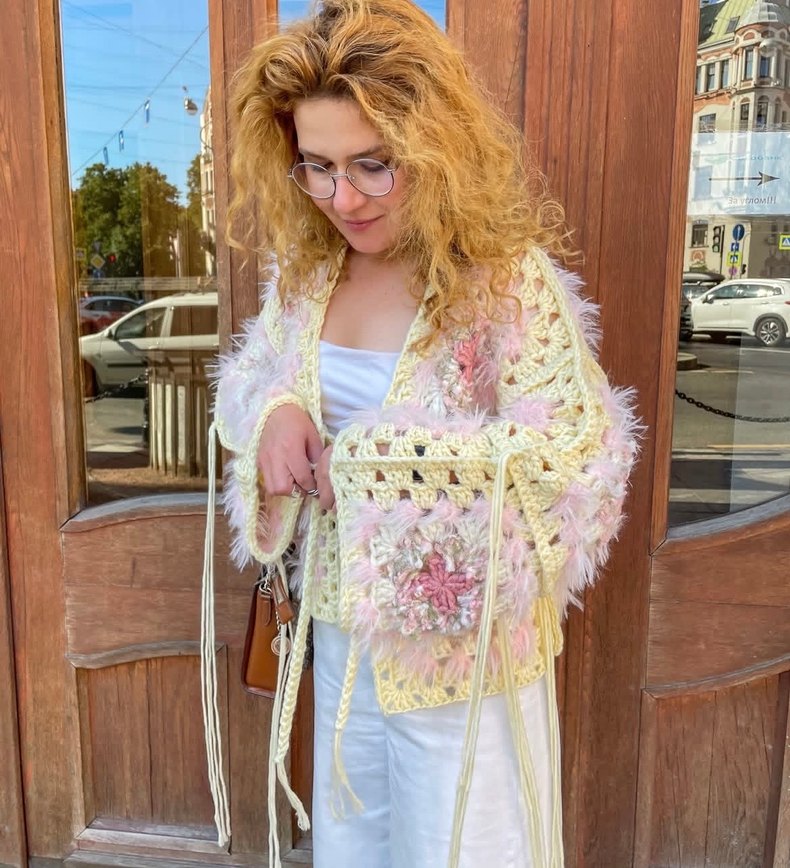 Pembe Nakışlı Bohem Kadın Hırka - Görsel 2