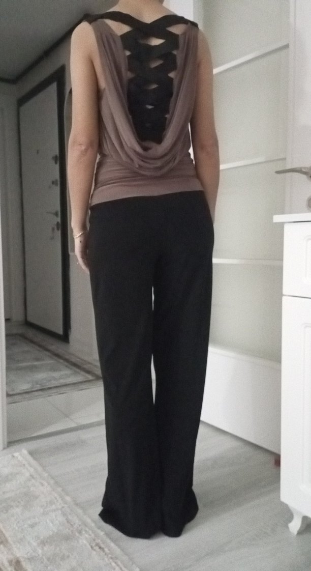 Kadın Siyah Rahat Kesim tulum - Görsel 4