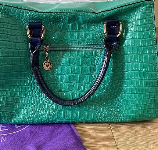  Beden yeşil Renk Matmazel rugan çanta