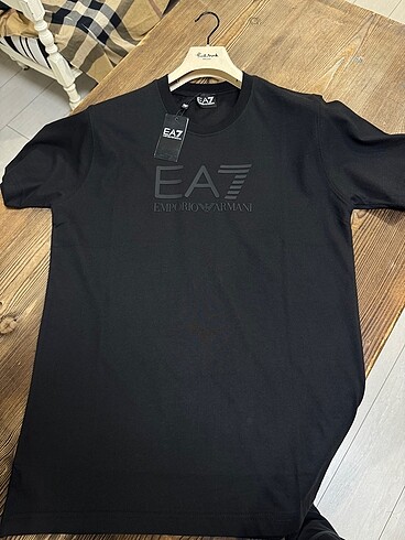 Emporio Armani Sıfır Yaka Tshirt