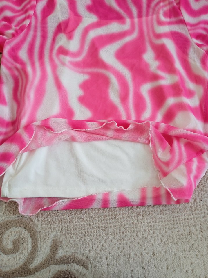 Kızlar için Pembe Batik Desenli Kısa Kollu Tişört - Görsel 2