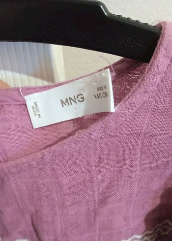 Mor Nakışlı Fırfırlı Kız Bluzu - Görsel 3