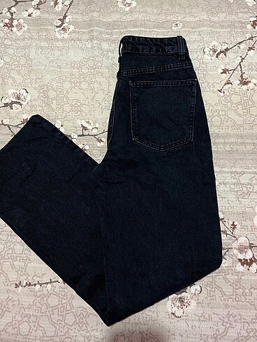 32 Beden Siyah jean