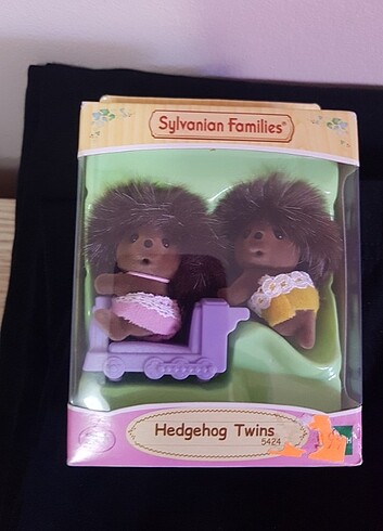 Beden Renk Sylvanian families kirpi bebekler