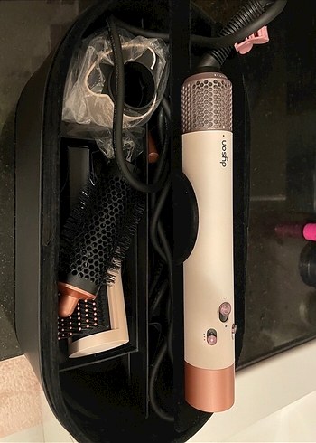 Dyson Pudra Dyson Saç Şekillendirici
