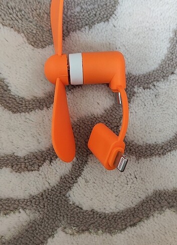 Mikrousb ve iOS Uyumlu Mini Fan