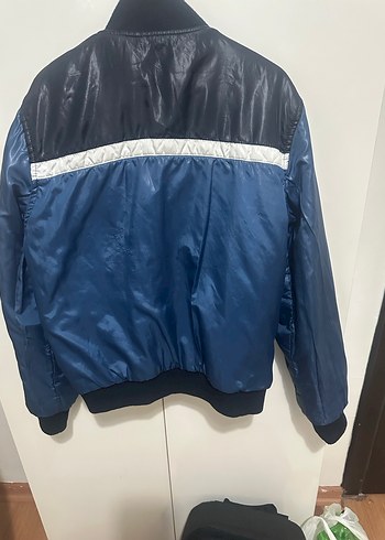 Erkek Çocuk Lacivert Fermuarlı mont benetton - Görsel 4