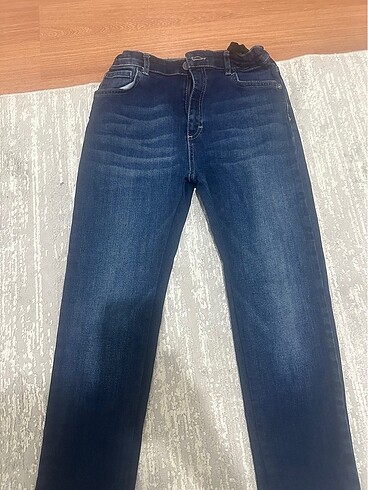 Waikiki 11-12 yaş lacivert kot erkek pantalon