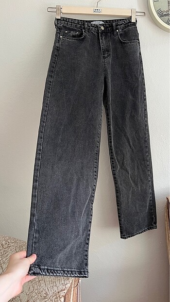 38 beden füme renk mom jeans yüksek bel levis