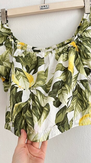H&M H&m 38 beden mini üst limonlu yeşil yazlık madonna yaka