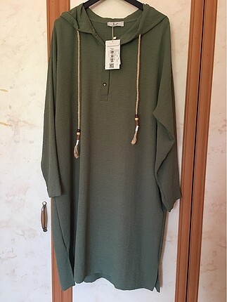 Kapüşonlu haki tunik