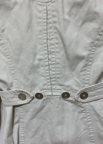 Düğmeli Bej Kadın Ceket - Görsel 4