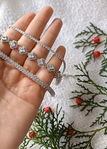 Swarovski taşlı bileklik