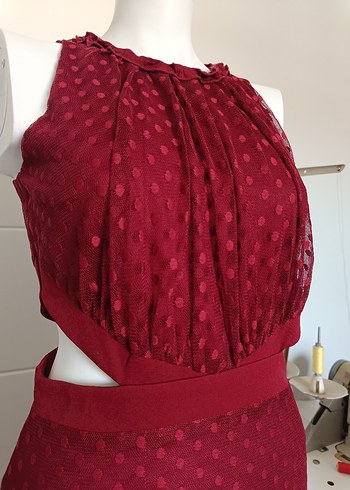 Trendyol & Milla Bordo Nakışlı Fırfırlı Mini Elbise