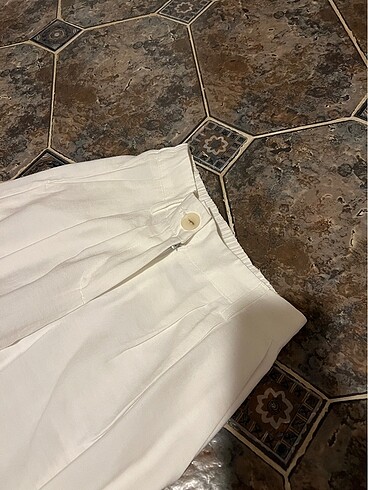 Bershka Dolap96