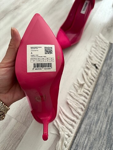 37 Beden pembe Renk Topuklu şeffaf detaylı stiletto