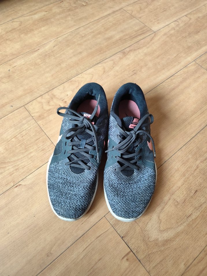 Gri Bağcıklı nike Kadın Spor Ayakkabı - Görsel 2