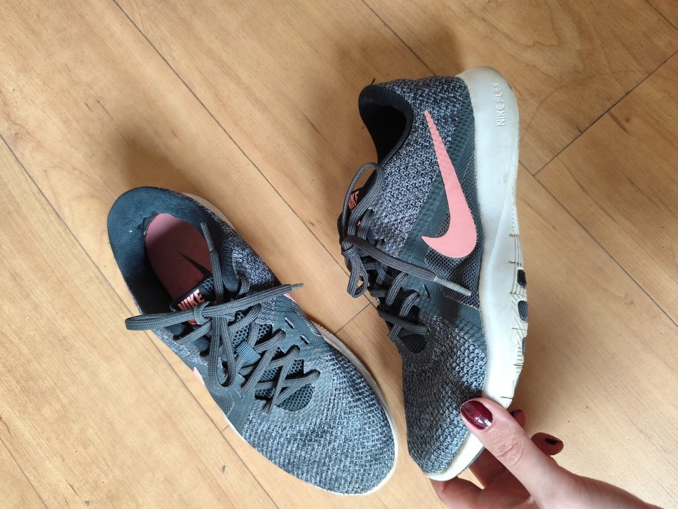 Gri Bağcıklı nike Kadın Spor Ayakkabı - Görsel 4