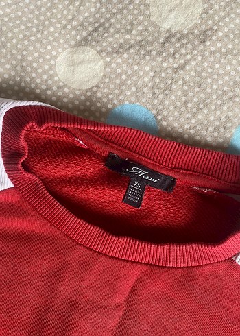 Kırmızı Mavi Baskılı Kadın Sweatshirt - Görsel 3