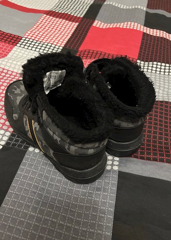 Koyu Siyah Kamuflaj Erkek Çocuk Botu Velcro - Görsel 3