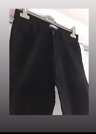 Siyah dar paça pantolon 