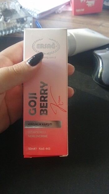 Goji berry kırışıklık karşıtı krem