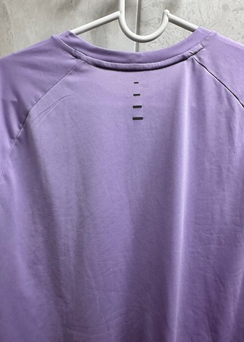 Mor Nike Kadın Spor Tişörtü - Görsel 3