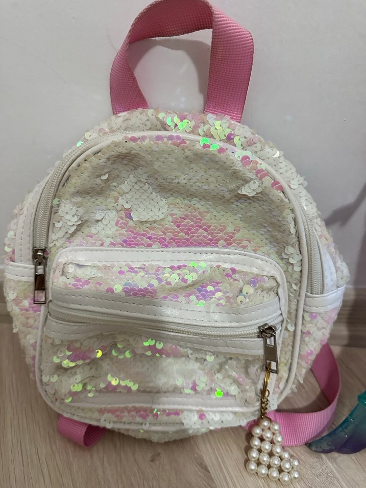 Işıklı Deniz Kızı Bebek ve Sırt Çantası - Görsel 3