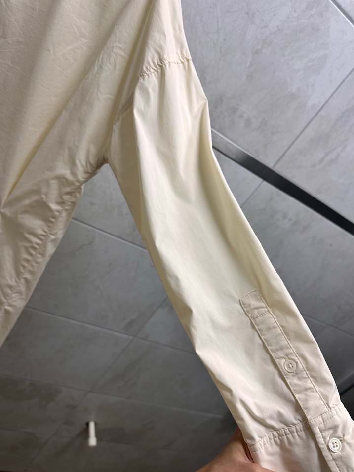 Düğmeli Beyaz Keten Kadın Gömlek - Görsel 3