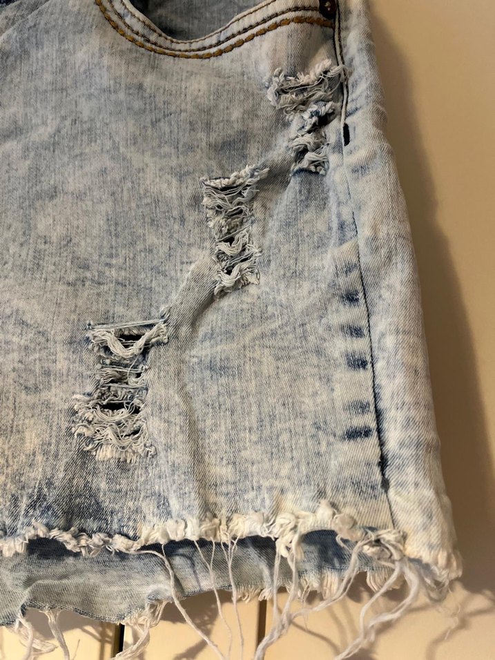 StreetOne Kadın Denim Mini Şort - Görsel 3