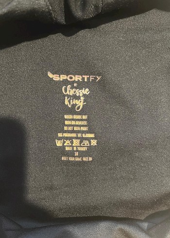 Fermuarlı Siyah Yüksek Yakalı Crop Top - Görsel 6