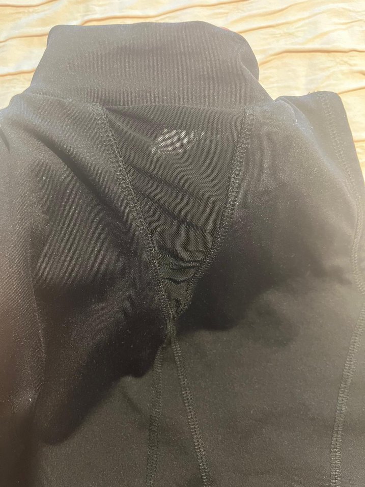 Fermuarlı Siyah Yüksek Yakalı Crop Top - Görsel 4