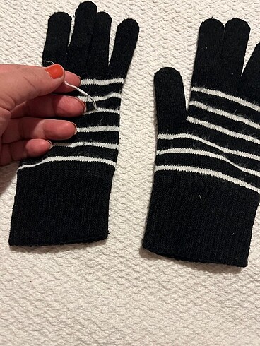 LCW Çocık Eldiveni - Görsel 2