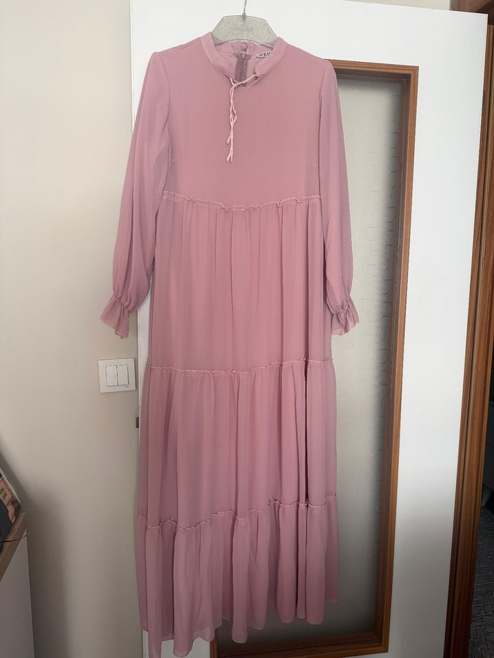 Pembe Uzun Kollu Tesettür Elbise - Görsel 2