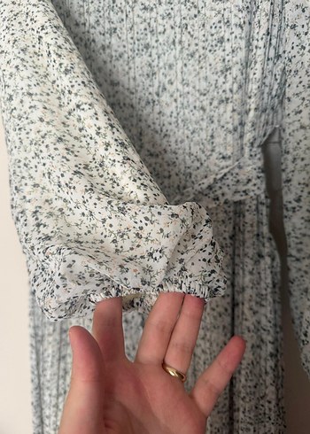 Tesettür pileli elbise - Görsel 4